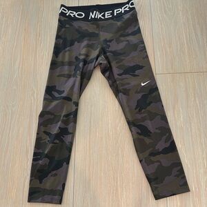 NIKE PRO Leggings